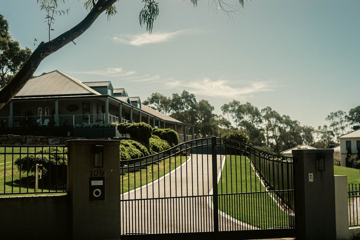 Automatic driveway gates Campbellfield